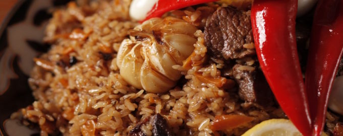 плов с чесноком и перцем