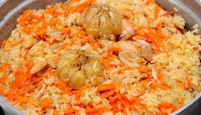 плов с морковью