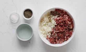 фарш с луком