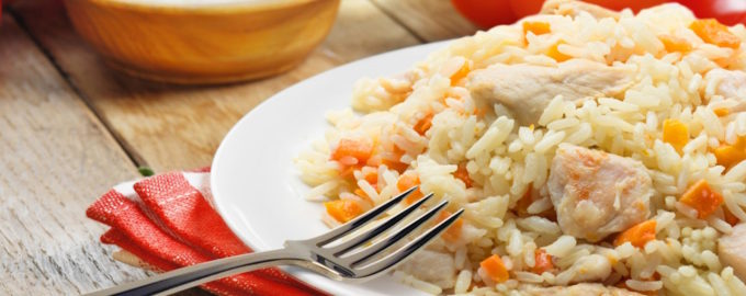 плов с курицей и овощами